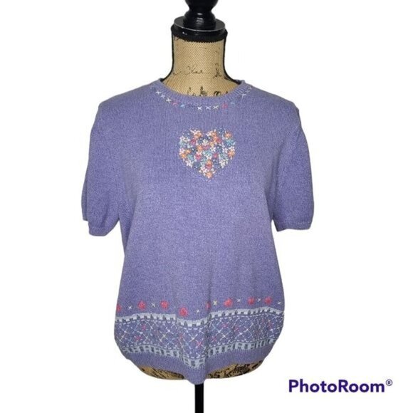 Vintage 90s Embroidered Heart Grandmacore Purple Top - Picture 1 of 10